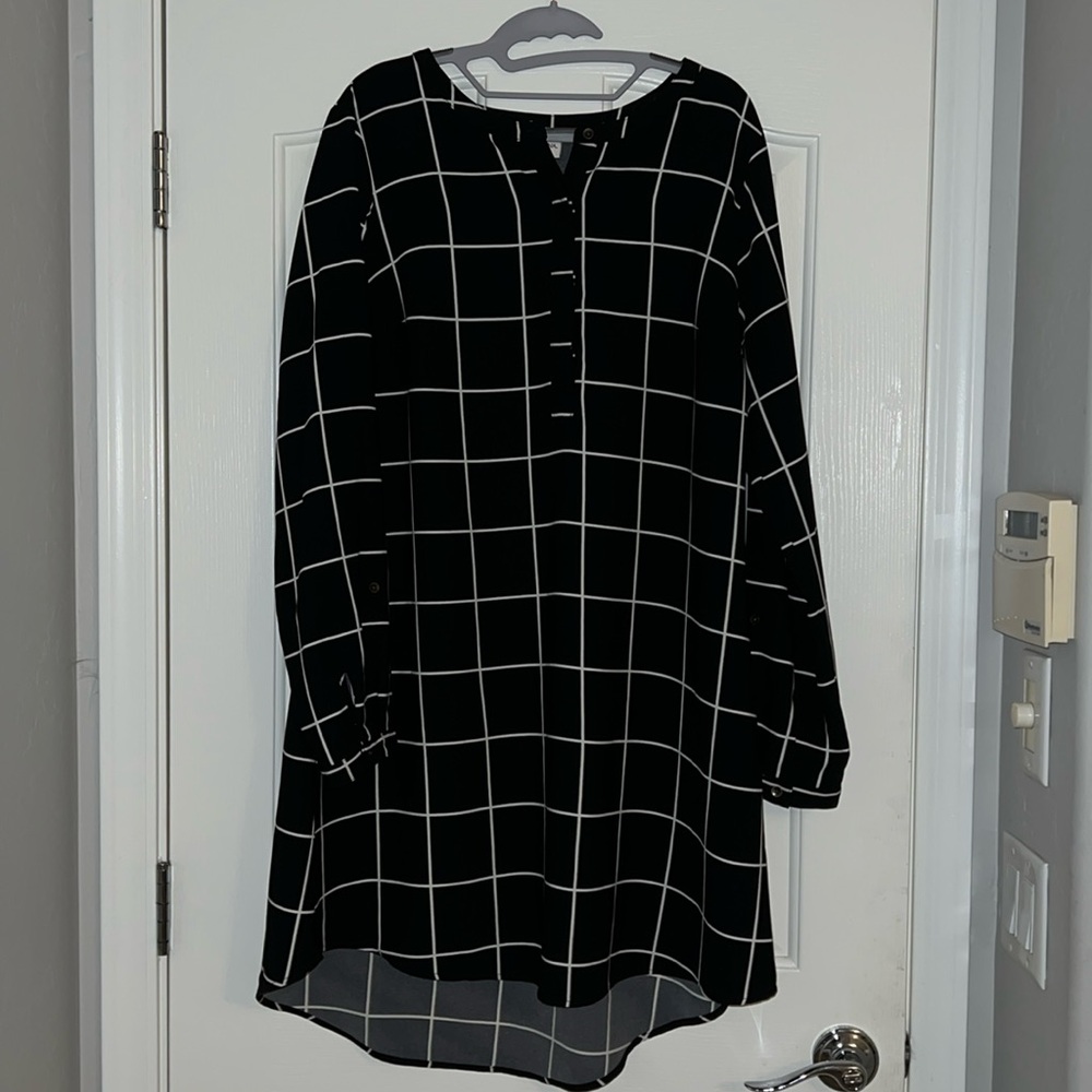 Merona brand black and white dress.
